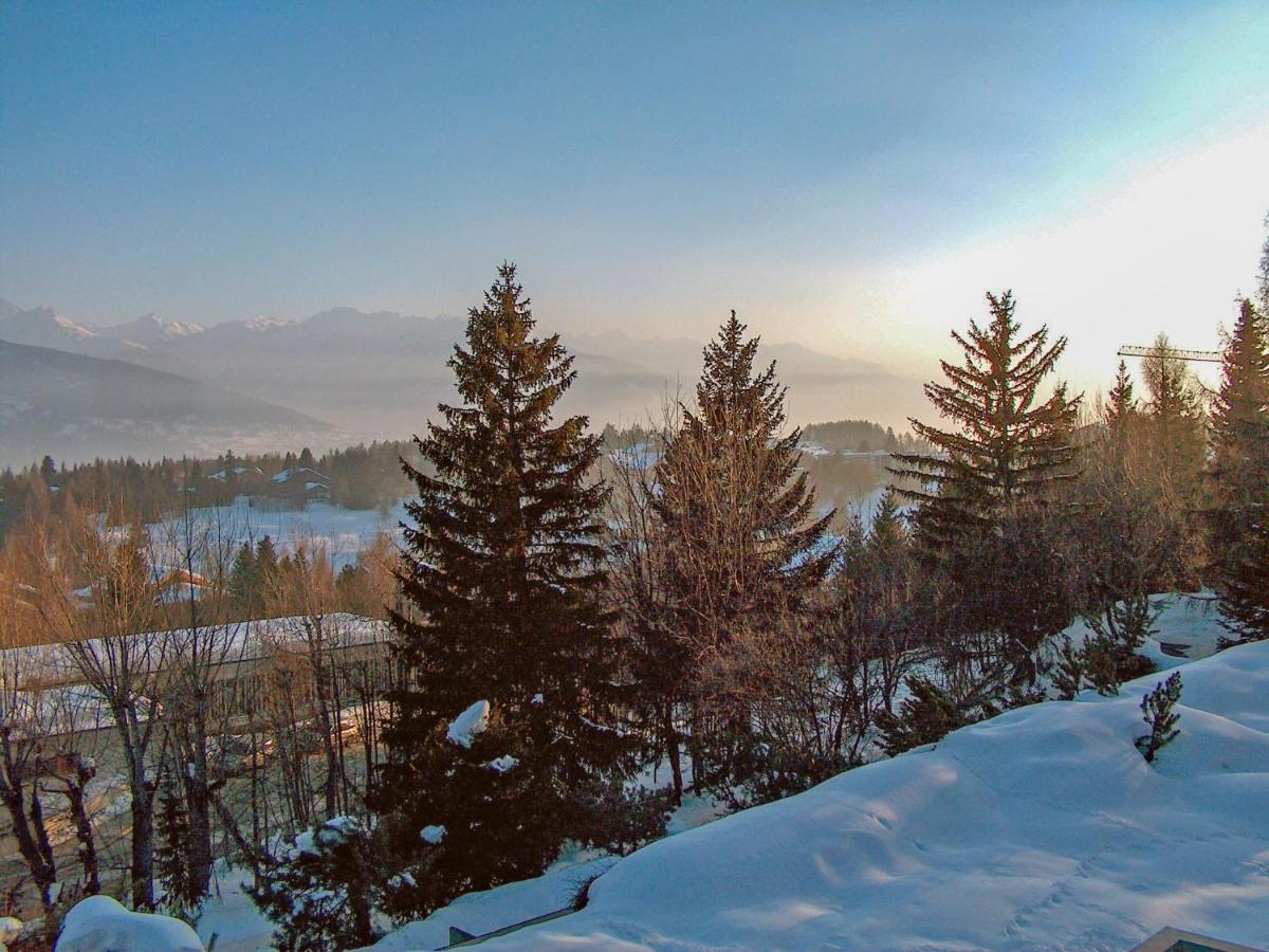 Apartment Jeanne D'Arc-3 By Interhome Crans-Montana Bagian luar foto