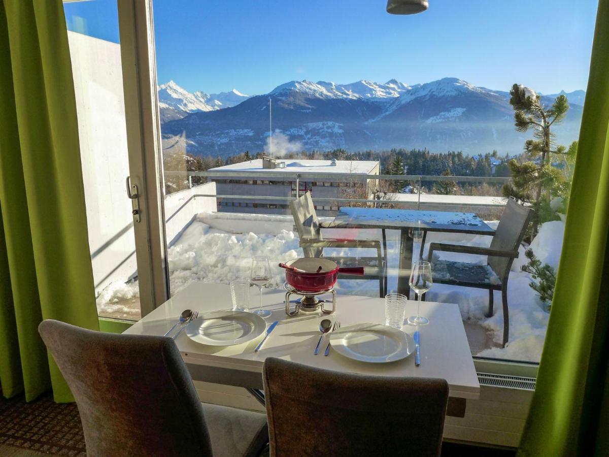 Apartment Jeanne D'Arc-3 By Interhome Crans-Montana Bagian luar foto