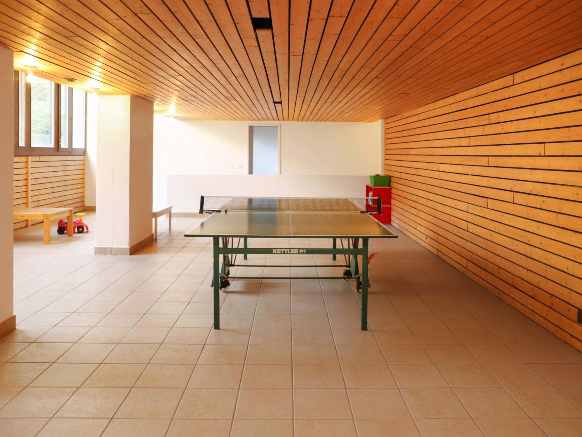 Apartment Jeanne D'Arc-3 By Interhome Crans-Montana Bagian luar foto